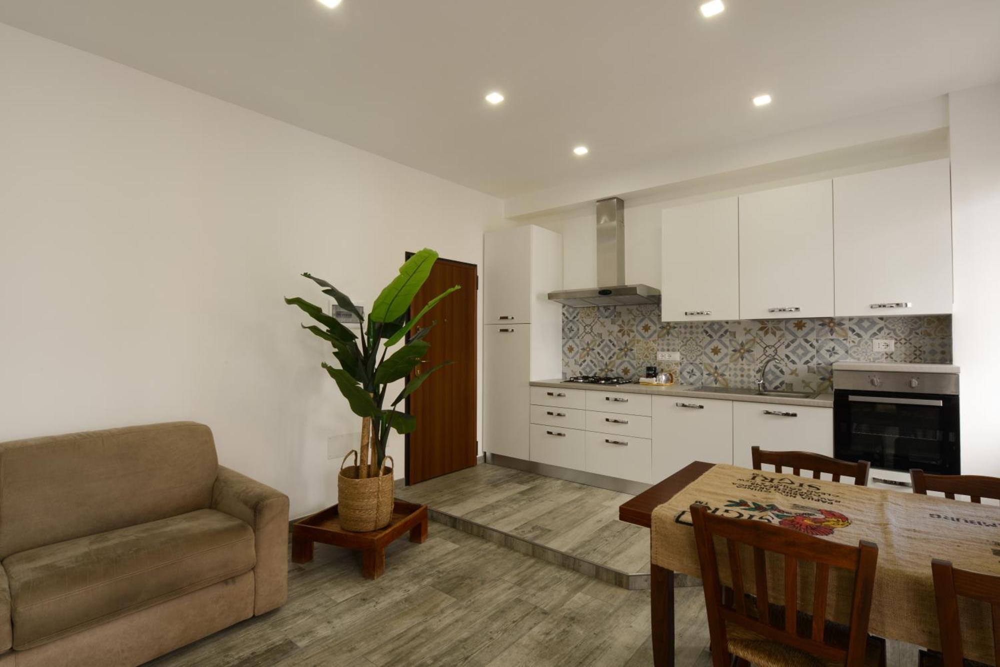 Kennedy Family Apts * Alghero